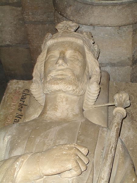 tomba Karl Martell